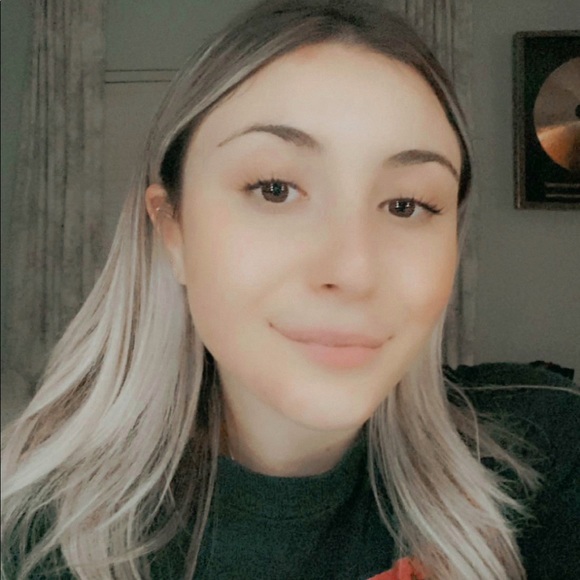 julie_kad